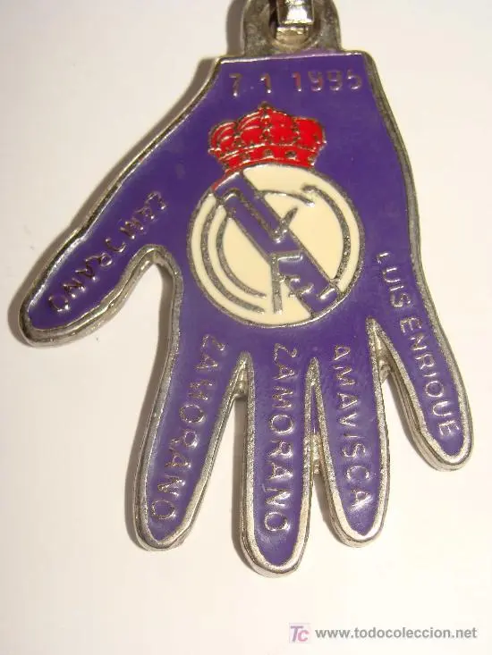 19245039.jpg