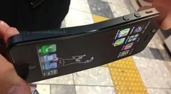 iphone-5-doblado-02.jpg
