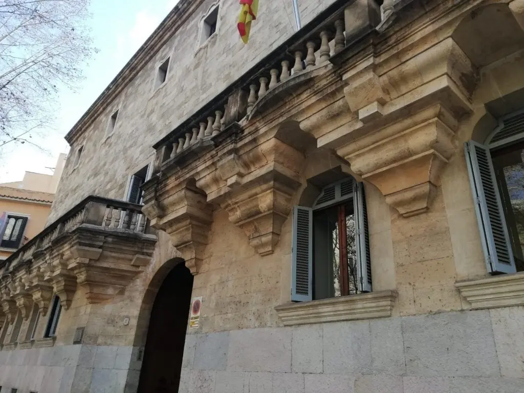 www.cronicabalear.es