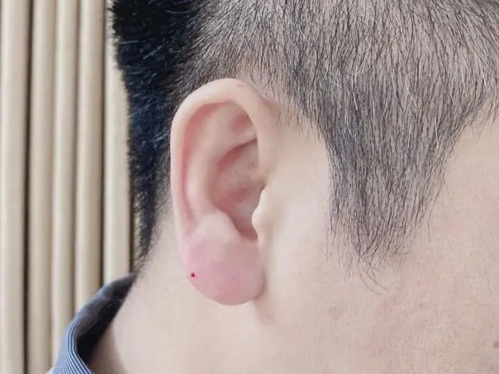 Buddha-ear-lobes3.jpg