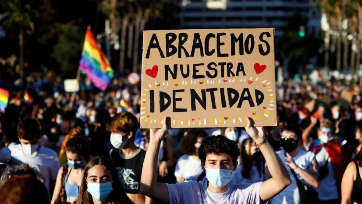 www.lavanguardia.com