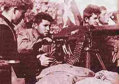 milicianos2.jpg