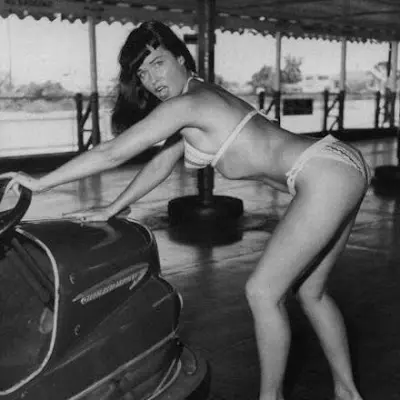 betty-page-002.jpg