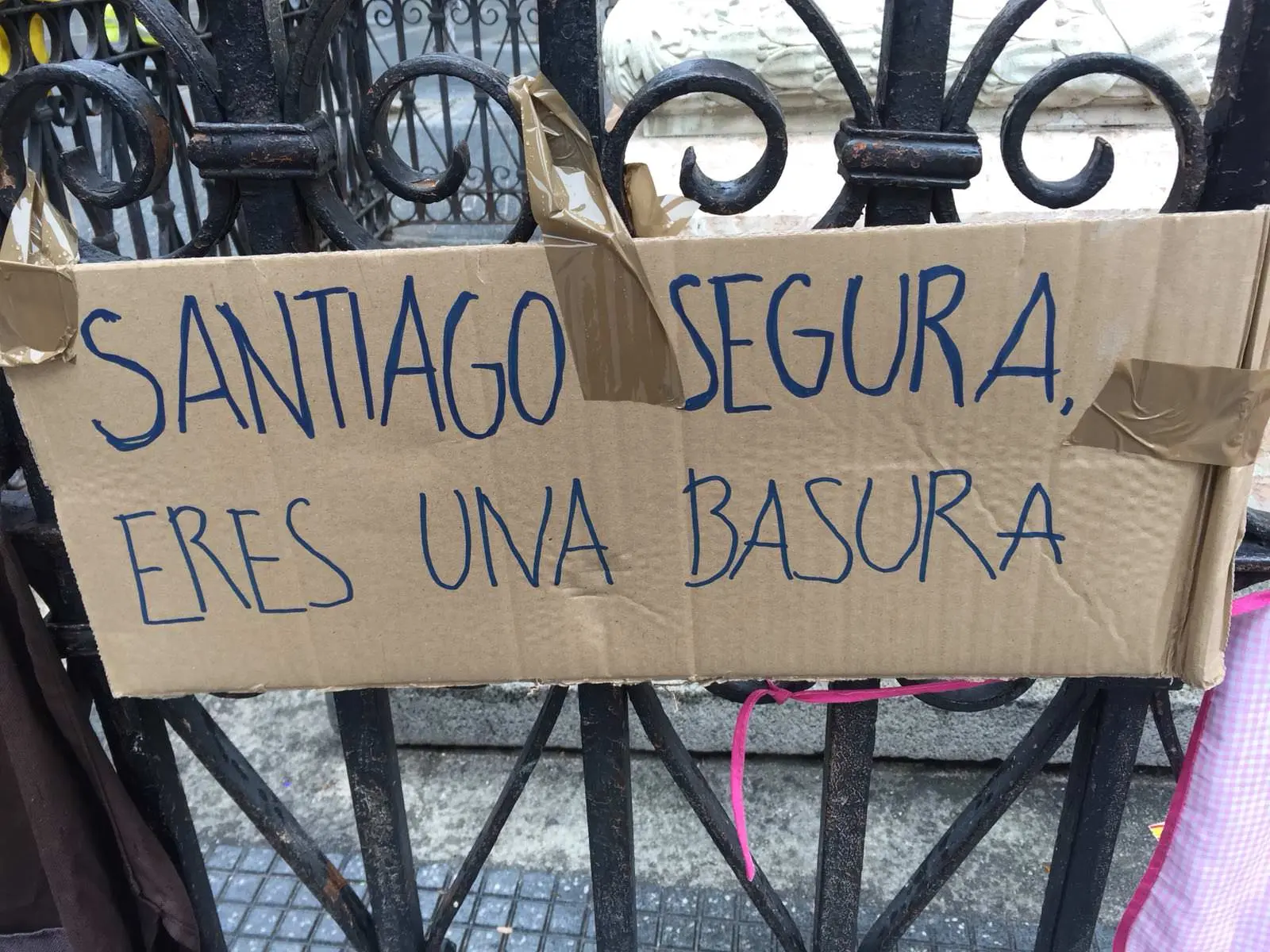 lGaupN9.jpg
