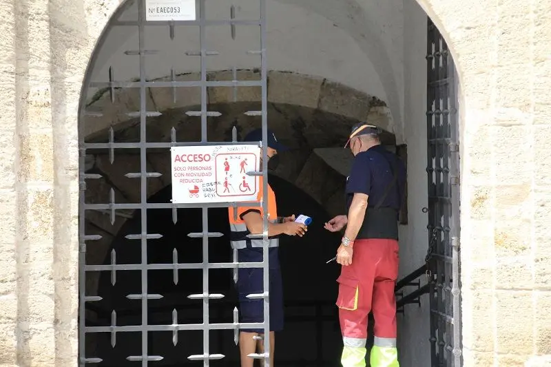elpueblodeceuta.es