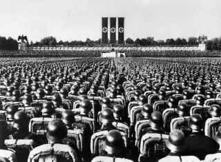 nazis.jpg