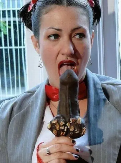 helado_pene_negro.jpg