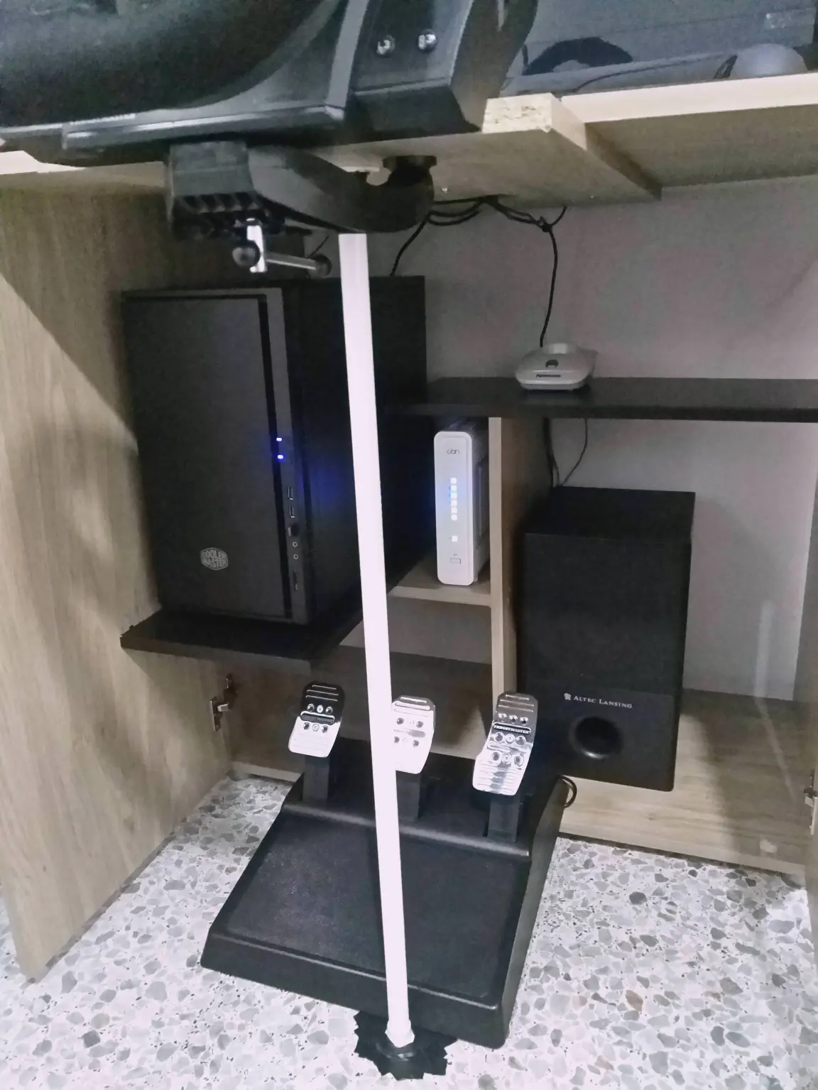 ceMl6eY.jpg