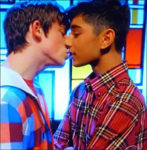 adolescentes-gays-3-294x300.jpg