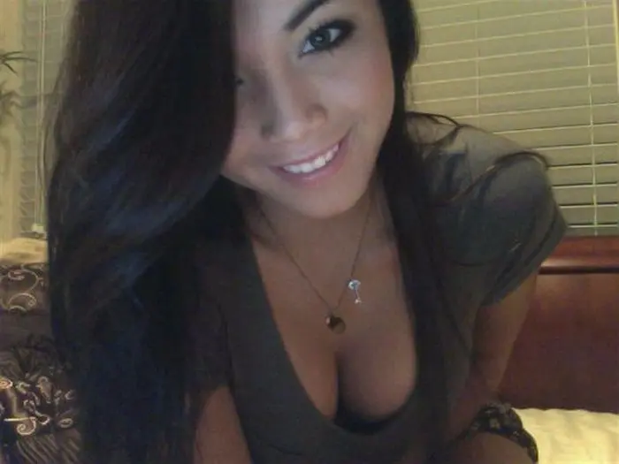 asian_chicks_14.jpg